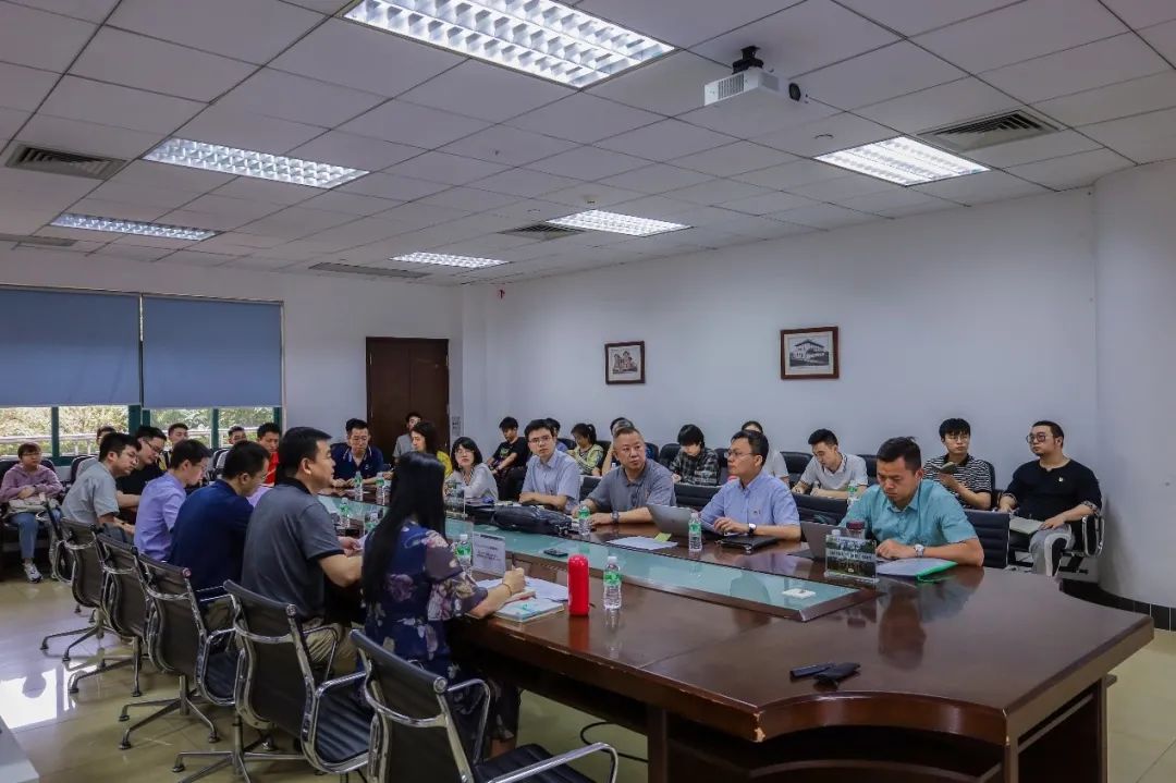 英国威廉集团直属党支部召开党史学习教育动员大会